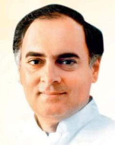 पुण्यतिथि पर याद किए गए राजीव-- विधानसभा अध्यक्ष डॉ. चरणदास महंत ने भारत के पूर्व प्रधानमंत्री राजीव गांधी की पुण्यतिथि पर पुष्पांजलि अर्पित कर किया नमन,18 साल के युवाओं को मताधिकार का अधिकार राजीव जी की देन - डॉ महंत पुण्यतिथि पर याद किए गए राजीव-- विधानसभा अध्यक्ष डॉ. चरणदास महंत ने भारत के पूर्व प्रधानमंत्री राजीव गांधी की पुण्यतिथि पर पुष्पांजलि अर्पित कर किया नमन,18 साल के युवाओं को मताधिकार का अधिकार राजीव जी की देन - डॉ महंत kshititech