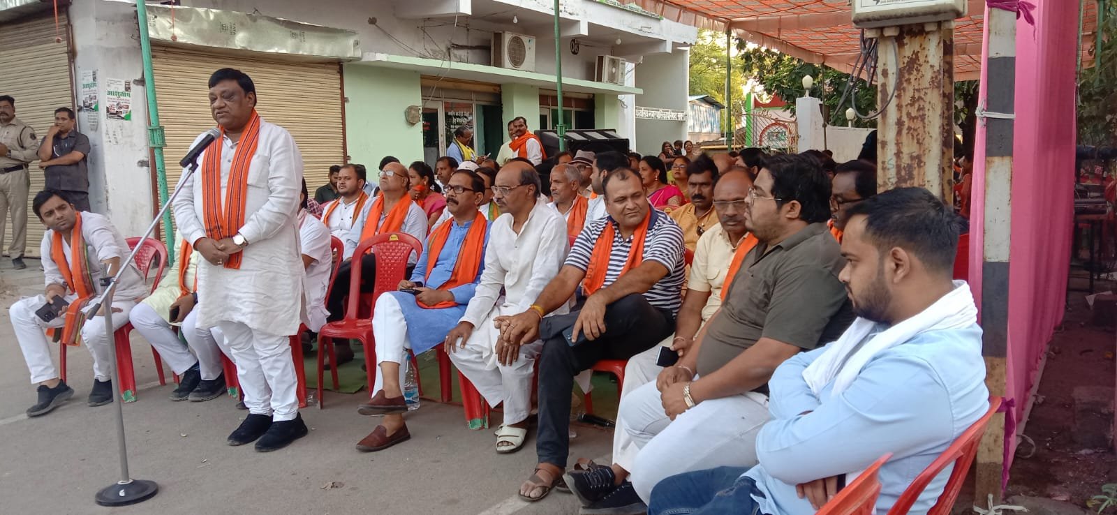 दो हजार करोड़ के शराब घोटाले को लेकर नेता प्रतिपक्ष नारायण चंदेल ने कसा राज्य सरकार पर तंज, शक्ति में भाजपा का संपन्न हुआ महा धरना कार्यक्रम, उत्कृष्ट विधायक सौरभ सिंह ने भी कहा-- प्रदेश में कांग्रेस सरकार ने तोड़ा भ्रष्टाचार का रिकॉर्ड kshititech