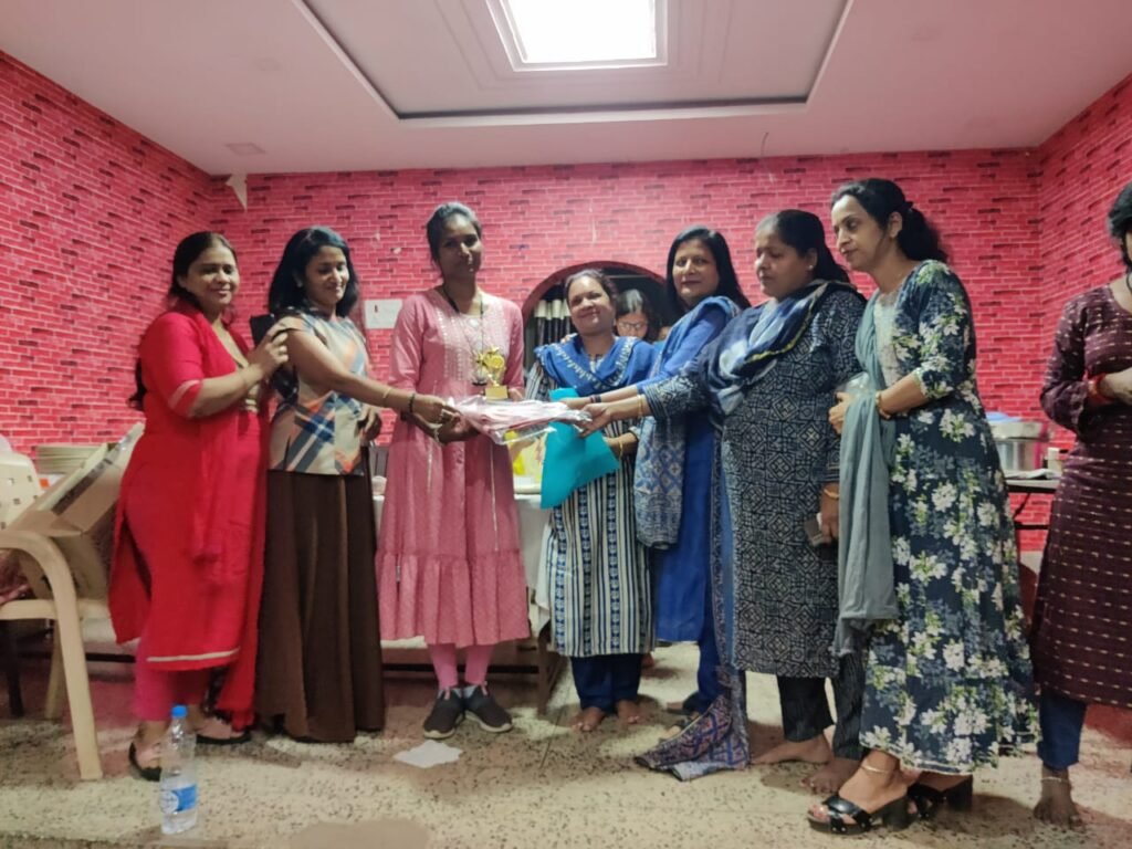 सात दिवसीय समर वर्कशॉप में कुकिंग, पेंटिंग, डांस के साथ ही विभिन्न प्रशिक्षणओं का हुआ आयोजन,18 मई को होगा अखिल भारतीय अग्रवाल मारवाड़ी महिला सम्मेलन शक्ति शाखा के वर्कशॉप का समापन,अध्यक्ष अरुणा अग्रवाल के नेतृत्व में हो रहा कार्यक्रम सात दिवसीय समर वर्कशॉप में कुकिंग, पेंटिंग, डांस के साथ ही विभिन्न प्रशिक्षणओं का हुआ आयोजन,18 मई को होगा अखिल भारतीय अग्रवाल मारवाड़ी महिला सम्मेलन शक्ति शाखा के वर्कशॉप का समापन,अध्यक्ष अरुणा अग्रवाल के नेतृत्व में हो रहा कार्यक्रम kshititech