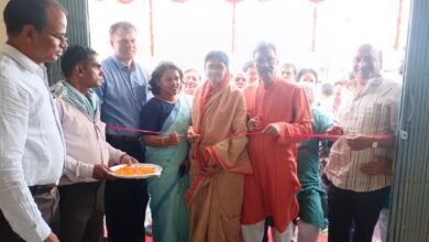 19 मई को महंत ने दी शक्ति को ढेरों सौगात-- विधानसभा अध्यक्ष महंत एवं कोरबा सांसद ज्योत्सना ने करी शक्ति विधानसभा क्षेत्र के विभिन्न स्थानों पर कार्यक्रम में सहभागीता,हाउसिंग बोर्ड के संभागीय कार्यालय का हुआ शुभारंभ, स्वास्थ्य मितानिनो को किया गया चेक का वितरण, विधायक प्रतिनिधि नरेश गेवाडीन ने दी जानकारी kshititech