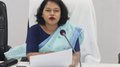 स्कूलों का रिजल्ट अच्छा नहीं तो रहे कार्रवाई के लिए तैयार-- शक्ति कलेक्टर की मैराथन बैठक-- सरकारी स्कूलों की शिक्षा गुणवत्ता सुधारने कलेक्टर ने ली बैठक, सरकारी स्कूल छपोरा के परिणामों पर करी नाराजगी व्यक्त, आने वाले साल में बेहतर परिणाम का दिया लक्ष्य, डीईओ खरे के समक्ष प्राचार्यो को दिए गए निर्देश kshititech