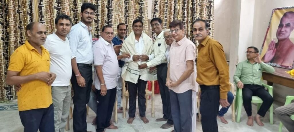 <em>107 वर्ष पुरानी जैन- खंडेलवाल संस्था के नवनिर्वाचित सभापति कार्यकारिणी गठन पर चर्चा करने पहुंचे जांजगीर, लैला के सुशील जैन बनाए गए जोन 5 के उपसभा</em>पति kshititech