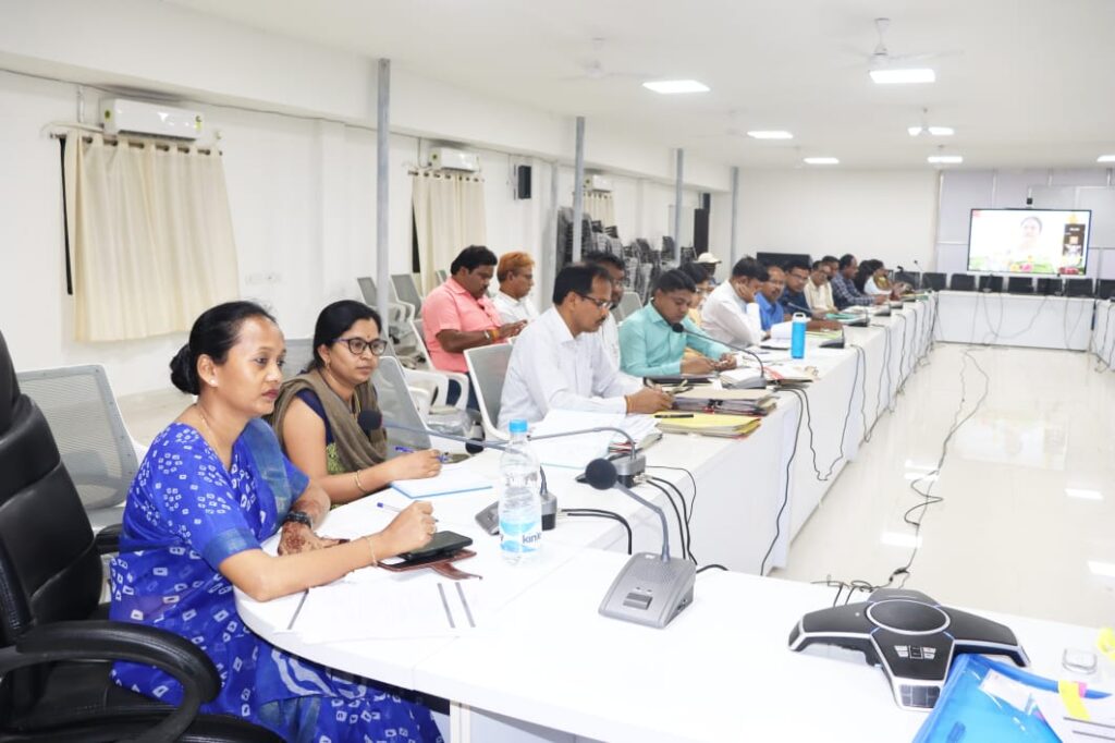 <em>शक्ति जिले की खबरें एक साथ-- बिना अनुमति फ्लाई ऐश डंपिंग पर कलेक्टर ने दिए कार्रवाई के निर्देश, टीएल की मीटिंग में अधिकारियों से करी योजनाओं की समीक्षा,जनदर्शन में सुनी आम नागरिकों की समस्याएं, विश्व तंबाकू निषेध दिवस पर हुई जिला स्तरीय बैठक</em> <em>शक्ति जिले की खबरें एक साथ-- बिना अनुमति फ्लाई ऐश डंपिंग पर कलेक्टर ने दिए कार्रवाई के निर्देश, टीएल की मीटिंग में अधिकारियों से करी योजनाओं की समीक्षा,जनदर्शन में सुनी आम नागरिकों की समस्याएं, विश्व तंबाकू निषेध दिवस पर हुई जिला स्तरीय बैठक</em> kshititech