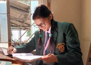 सीबीएससीई रिजल्ट की खुशी-- बिलासपुर की खुशी अग्रवाल ने 12वीं सीबीएसई में डीपीएस रिसाली से साइंस में हासिल किए 92.6 प्रतिशत अंक,समाज सेविका पिंकी अग्रवाल की सुपुत्री हैं खुशी सीबीएससीई रिजल्ट की खुशी-- बिलासपुर की खुशी अग्रवाल ने 12वीं सीबीएसई में डीपीएस रिसाली से साइंस में हासिल किए 92.6 प्रतिशत अंक,समाज सेविका पिंकी अग्रवाल की सुपुत्री हैं खुशी kshititech