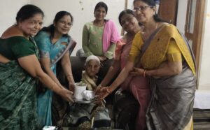 मातृशक्ति एवं मेरिट विद्यार्थियों का हुआ सम्मान-- बाराद्वार की अखिल भारतीय मारवाड़ी महिला सम्मेलन की शाखा ने करी अनुकरणीय पहल, अंतरराष्ट्रीय मातृत्व दिवस के दिन हुआ आयोजन, 20 महिलाओं का हुआ सम्मान मातृशक्ति एवं मेरिट विद्यार्थियों का हुआ सम्मान-- बाराद्वार की अखिल भारतीय मारवाड़ी महिला सम्मेलन की शाखा ने करी अनुकरणीय पहल, अंतरराष्ट्रीय मातृत्व दिवस के दिन हुआ आयोजन, 20 महिलाओं का हुआ सम्मान kshititech