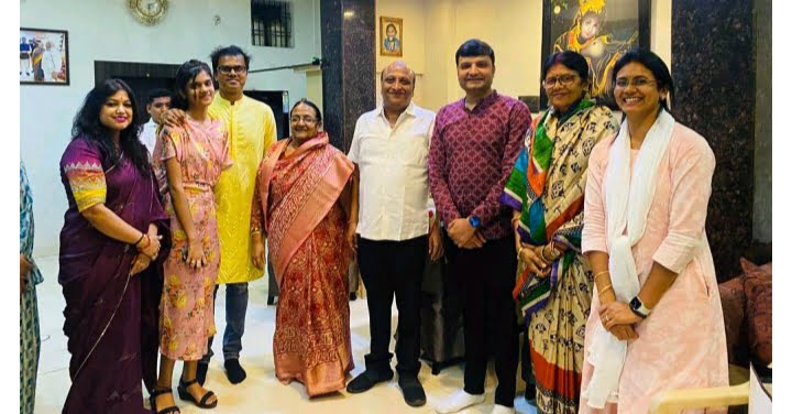 महंत परिवार पहुंचा कांग्रेस कोषाध्यक्ष नरेश गेवाडीन के निवास पर,गेवाडीन परिवार ने किया सांसद ज्योत्सना महंत एवं परिवार जनों का आत्मीय स्वागत,ज्योत्सना महंत ने श्यामसुंदर अग्रवाल को भी दी जन्मदिन की शुभकामनाएं महंत परिवार पहुंचा कांग्रेस कोषाध्यक्ष नरेश गेवाडीन के निवास पर,गेवाडीन परिवार ने किया सांसद ज्योत्सना महंत एवं परिवार जनों का आत्मीय स्वागत,ज्योत्सना महंत ने श्यामसुंदर अग्रवाल को भी दी जन्मदिन की शुभकामनाएं kshititech