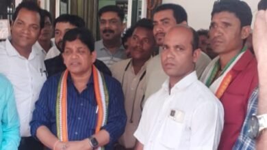 विधायक प्रतिनिधि ज्योतिष गर्ग की हुई नगरीय प्रशासन मंत्री डॉ शिवकुमार डहरिया से मुलाकात, विकास कार्यों को लेकर करी ज्योतिष ने चर्चा, नगर पंचायत के विकास कार्यों की भी जानकारी दी विधायक प्रतिनिधि ने, मंत्री डहरिया ने कहा-- सरकार की योजनाओं का शहर में भी हो बेहतर क्रियान्वयन kshititech