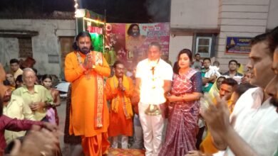 <em>शक्ति में हनुमान जी की हुई जय जय कार-- थाना चौक स्थित सिद्ध श्री हनुमान मंदिर में 30 मई की रात्रि हुई महाआरती एवं हनुमान चालीसा का पाठ, सनातन धर्म की रक्षा में सिद्ध श्री हनुमान मंदिर की अनुकरणीय पहल</em> kshititech