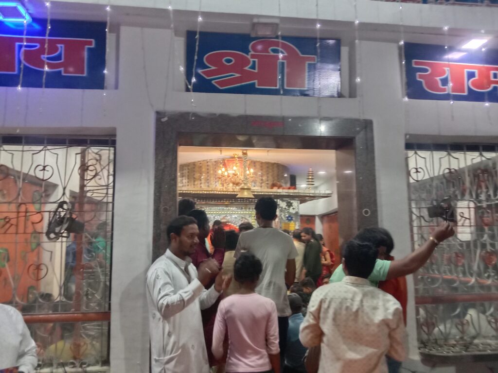 <em>शक्ति में हनुमान जी की हुई जय जय कार-- थाना चौक स्थित सिद्ध श्री हनुमान मंदिर में 30 मई की रात्रि हुई महाआरती एवं हनुमान चालीसा का पाठ, सनातन धर्म की रक्षा में सिद्ध श्री हनुमान मंदिर की अनुकरणीय पहल</em> <em>शक्ति में हनुमान जी की हुई जय जय कार-- थाना चौक स्थित सिद्ध श्री हनुमान मंदिर में 30 मई की रात्रि हुई महाआरती एवं हनुमान चालीसा का पाठ, सनातन धर्म की रक्षा में सिद्ध श्री हनुमान मंदिर की अनुकरणीय पहल</em> kshititech