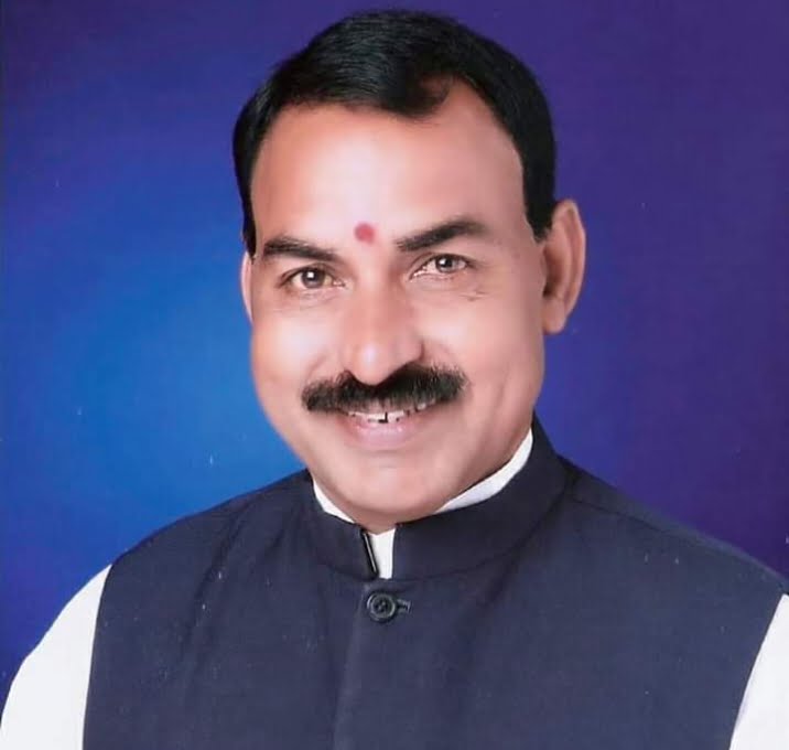 <em>पूर्व विधायक सरोजा मनहरण के पेट्रोल पंप का 31 मई को उद्घाटन करेंगे विधानसभा अध्यक्ष महंत, सारागांव से चांपा एनएच मार्ग पर विनायक फ्यूल का होगा शुभारंभ, हिंदुस्तान पैट्रोलियम कॉरपोरेशन लिमिटेड अधिकारी सहित जनप्रतिनिधि भी रहेंगे मौजूद</em> <em>पूर्व विधायक सरोजा मनहरण के पेट्रोल पंप का 31 मई को उद्घाटन करेंगे विधानसभा अध्यक्ष महंत, सारागांव से चांपा एनएच मार्ग पर विनायक फ्यूल का होगा शुभारंभ, हिंदुस्तान पैट्रोलियम कॉरपोरेशन लिमिटेड अधिकारी सहित जनप्रतिनिधि भी रहेंगे मौजूद</em> kshititech