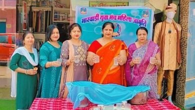 सबसे बड़ा पुण्य का कार्य--<em>मारवाड़ी युवा मंच की महिला जागृति शाखा शक्ति ने राहगीरों की करी पेयजल एवं शर्बत सेवा, गर्मी को देखते हुए किया शीतल पेय पदार्थों का वितरण</em> kshititech