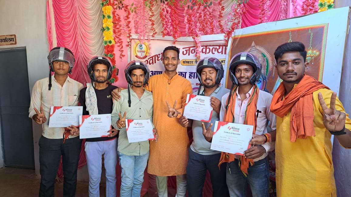 <em>रक्तदान के प्रति अनुकरणीय पहल-- शासकीय प्राथमिक शाला नन्दौर कला में विश्वाधर रक्त मित्र बिलासा ब्लड बैंक कोरबा के सहयोग से हुआ रक्तदान शिविर, 120 रक्त दाताओं ने किया रक्तदान, रक्त मित्रों को दिया गया हेलमेट</em> <em>रक्तदान के प्रति अनुकरणीय पहल-- शासकीय प्राथमिक शाला नन्दौर कला में विश्वाधर रक्त मित्र बिलासा ब्लड बैंक कोरबा के सहयोग से हुआ रक्तदान शिविर, 120 रक्त दाताओं ने किया रक्तदान, रक्त मित्रों को दिया गया हेलमेट</em> kshititech