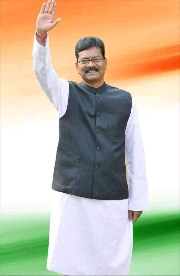 <em>चुनाव पूर्व विधानसभा अध्यक्ष महंत का बढ़ सकता है राजनैतिक कद, प्रदेश प्रभारी शैलजा पहुंची महंत के निवास पर</em>, सांसद ज्योत्सना एवं सूरज भी रहे मौजूद kshititech