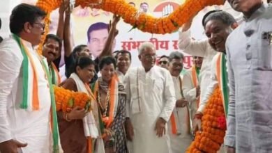 <em>बिलासपुर के संभागीय कांग्रेस कार्यकर्ता सम्मेलन में पहुंचे शक्ति विधानसभा क्षेत्र के कांग्रेस कार्यकर्ता, जिला उपाध्यक्ष श्यामसुंदर अग्रवाल ने कहा- सम्मेलन से कार्यकर्ताओं को मिलेगी ऊर्जा, जिला कोषाध्यक्ष नरेश गेवाडीन ने कहा-- प्रदेश में सरकार के कार्यों से कार्यकर्ता उत्साहित</em> kshititech