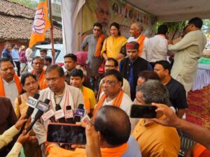 <em>भाजपा कार्यकर्ताओं में नई ऊर्जा का संचार कर गया केंद्रीय मंत्री कुलस्ते का दौरा,गढ़गोढ़ी में आयोजित लाभार्थी सम्मेलन में मोदी सरकार की योजनाएं बताई मंत्री जी ने, 13 जून को शक्ति में होगा भाजपा के वरिष्ठ कार्यकर्ताओं का सम्मेलन, रामअवतार अग्रवाल को मिली सम्मेलन की जिम्मेदारी</em> <em>भाजपा कार्यकर्ताओं में नई ऊर्जा का संचार कर गया केंद्रीय मंत्री कुलस्ते का दौरा,गढ़गोढ़ी में आयोजित लाभार्थी सम्मेलन में मोदी सरकार की योजनाएं बताई मंत्री जी ने, 13 जून को शक्ति में होगा भाजपा के वरिष्ठ कार्यकर्ताओं का सम्मेलन, रामअवतार अग्रवाल को मिली सम्मेलन की जिम्मेदारी</em> kshititech