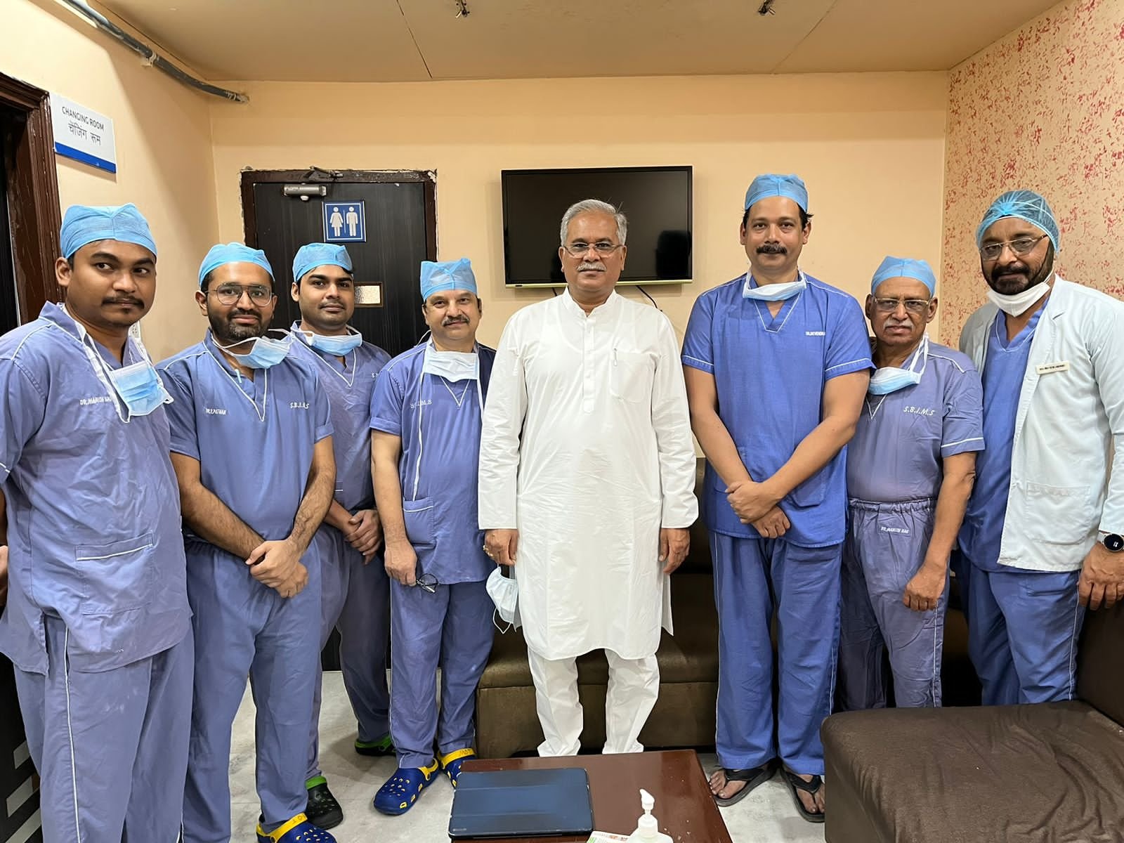 <em>सीएम बघेल के पिता नंद कुमार बघेल की तबीयत हुई खराब, बालाजी मल्टी सुपर स्पेशलिटी हॉस्पिटल में हुए भर्ती, 48 घंटों तक डॉक्टरों की निगरानी में रहेंगे नंद कुमार बघेल</em> <em>सीएम बघेल के पिता नंद कुमार बघेल की तबीयत हुई खराब, बालाजी मल्टी सुपर स्पेशलिटी हॉस्पिटल में हुए भर्ती, 48 घंटों तक डॉक्टरों की निगरानी में रहेंगे नंद कुमार बघेल</em> kshititech