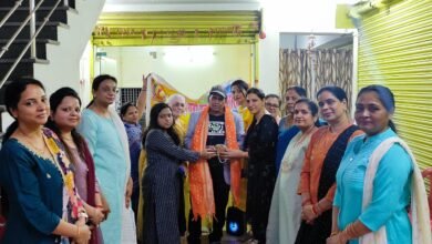 <em>मारवाड़ी युवा मंच </em>एवम महिला<em>जागृति शाखा नैला जांजगीर ने किया योगाचार्य विजय अग्रवाल का सम्मान, डॉ विजय अग्रवाल पावर योगा सहित विभिन्न क्षेत्रों के हैं कुशल प्रशिक्षक</em>, महिला जागृति सक्रिय रूप से विभिन्न कार्यों में देती है अपना योगदान kshititech