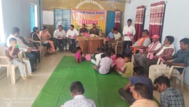 <em>पानी समस्या को देखते हुए कलमा बैराज के 16 जून से खोले जाएंगे सभी गेट, आश्रम छात्रावासों में चौपाल लगाकर होगा प्रवेश, जिले में समूह विभिन्न योजनाओं से हो रहे समृद्ध</em> kshititech