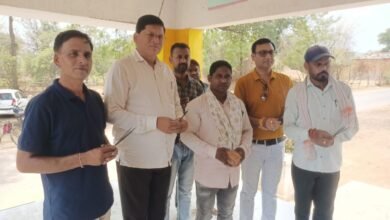 शक्ति विधानसभा विकास की ओर अग्रसर-- <em>विधायक प्रतिनिधि अमित राठौर ने किया सकरेली- किरारी मार्ग पर बनने वाले नरई नाले पर पुलिया निर्माण का भूमि पूजन, अमित ने कहा- विधानसभा अध्यक्ष महंत की पहल पर विकास के काम हो रहे तेजी से</em> kshititech