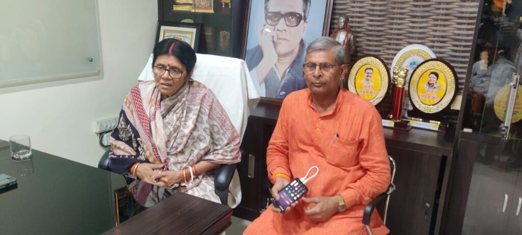<em>कोरबा सांसद ज्योत्सना के प्रयासों से गेवरा रोड से 24 को शुरू होगा यात्री गाड़ियों का परिचालन, विद्युत विभाग के साथ व्यापारियों की बैठक करवाई सांसद ज्योत्सना महंत ने, सर्व वर्ग की हितैषी है कोरबा सांसद महंत</em>,ज्योत्सना ने कहा-संसदीय क्षेत्र की जनता की समस्याओं के निराकरण के लिए सदैव रहूंगी तत्पर <em>कोरबा सांसद ज्योत्सना के प्रयासों से गेवरा रोड से 24 को शुरू होगा यात्री गाड़ियों का परिचालन, विद्युत विभाग के साथ व्यापारियों की बैठक करवाई सांसद ज्योत्सना महंत ने, सर्व वर्ग की हितैषी है कोरबा सांसद महंत</em>,ज्योत्सना ने कहा-संसदीय क्षेत्र की जनता की समस्याओं के निराकरण के लिए सदैव रहूंगी तत्पर kshititech