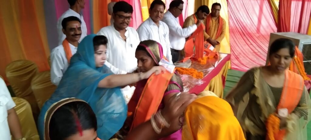 जिले की तीनों सीटों पर भाजपा की पैनी नजर-- <em>शक्ति जिले में भाजपा की चुनावी तैयारियां शुरू, सिवनी में हुआ मोर्चा/ प्रकोष्ठ के विधानसभा स्तरीय कार्यकर्ताओं का सम्मेलन,भाजयुमो के पूर्व प्रदेश अध्यक्ष विजय शर्मा ने कहा -छत्तीसगढ़ में गैंगवार के रूप में चल रही कांग्रेस की सरकार</em> kshititech