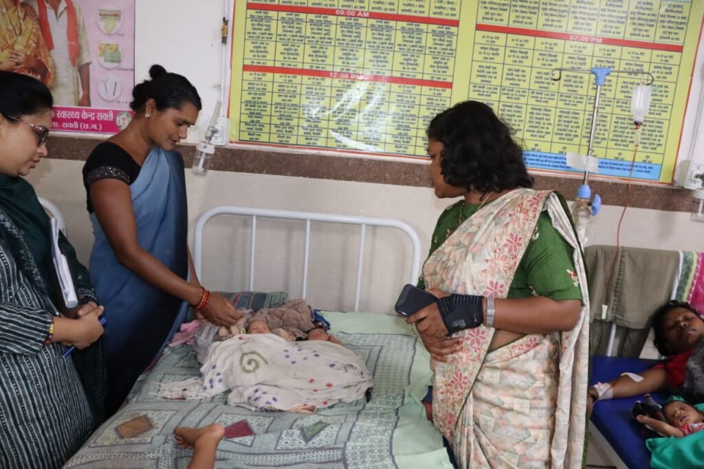 <em>शक्ति के सरकारी अस्पताल में भी लागू होगा एक पेशेंट-एक परिजन का नियम,कलेक्टर ने दिए निर्देश, भीड़भाड़ से बचने बनानी होगी व्यवस्था, जिले के सभी स्कूलों में 26 जून को मनाया गया शाला प्रवेशोत्सव कार्यक्रम, शक्ति के कन्या शाला में हुआ जिला स्तरीय शाला प्रवेशोत्सव</em> kshititech