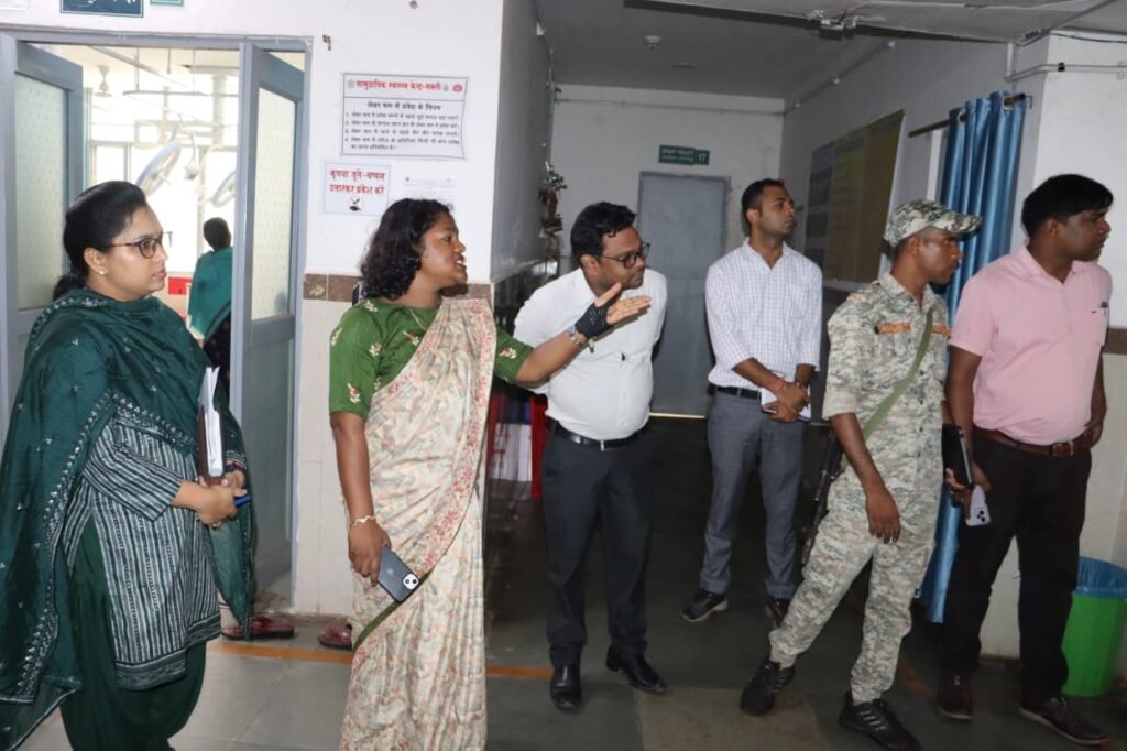 <em>शक्ति के सरकारी अस्पताल में भी लागू होगा एक पेशेंट-एक परिजन का नियम,कलेक्टर ने दिए निर्देश, भीड़भाड़ से बचने बनानी होगी व्यवस्था, जिले के सभी स्कूलों में 26 जून को मनाया गया शाला प्रवेशोत्सव कार्यक्रम, शक्ति के कन्या शाला में हुआ जिला स्तरीय शाला प्रवेशोत्सव</em> kshititech