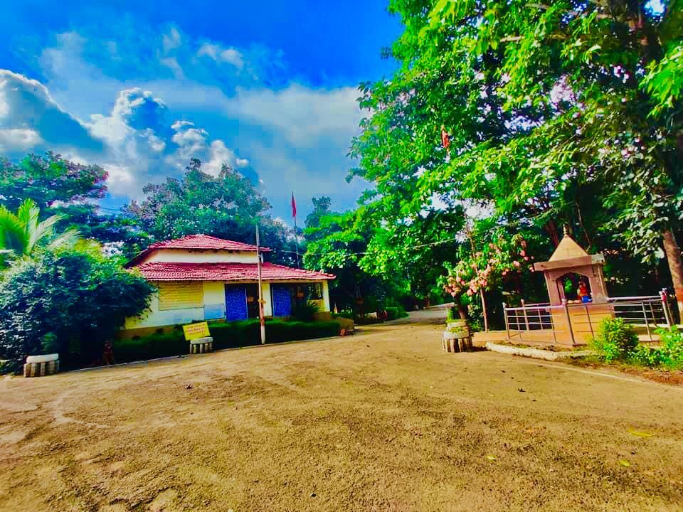 <em>गुरुपूर्णिमा महोत्सव : अघोर आश्रम में लगेगा आस्था का मेला, जुटेंगे भक्त, तैयारी शुरू, 3 जुलाई को अकलतरा के पोड़ी दल्हा स्थित अघोर आश्रम में होगा कार्यक्रम, देश के विभिन्न राज्यों से पहुंचेंगे शिष्य</em> <em>गुरुपूर्णिमा महोत्सव : अघोर आश्रम में लगेगा आस्था का मेला, जुटेंगे भक्त, तैयारी शुरू, 3 जुलाई को अकलतरा के पोड़ी दल्हा स्थित अघोर आश्रम में होगा कार्यक्रम, देश के विभिन्न राज्यों से पहुंचेंगे शिष्य</em> kshititech
