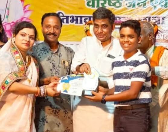 ताइक्वांडो खिलाड़ी यश हुए सम्मानित-- <em>अंतर्राष्ट्रीय ताइक्वांडो चैंपियनशिप में शक्ति को गौरवान्वित करने वाले यश गबेल का कबीर प्रागट्य दिवस पर हुआ सम्मान, शहर के प्रतिष्ठित नागरिक पंकज गबेल के सुपुत्र है यश</em> ताइक्वांडो खिलाड़ी यश हुए सम्मानित-- <em>अंतर्राष्ट्रीय ताइक्वांडो चैंपियनशिप में शक्ति को गौरवान्वित करने वाले यश गबेल का कबीर प्रागट्य दिवस पर हुआ सम्मान, शहर के प्रतिष्ठित नागरिक पंकज गबेल के सुपुत्र है यश</em> kshititech