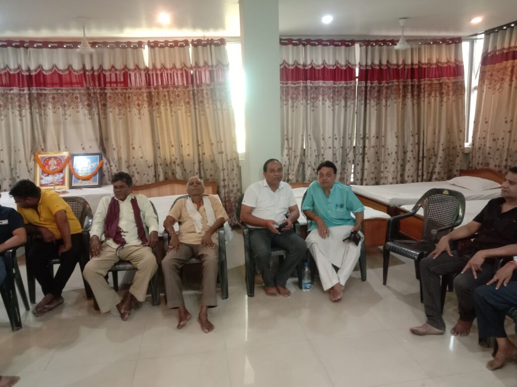 <em>वैश्य वर्ल्ड फाउंडेशन ने शक्ति के गिरिराज में किया आंख जाला शिविर,19 जून के शिविर में ढाई सौ लोगों ने करवाई आंखों की सफाई, शक्ति जिला इकाई के अध्यक्ष अमरलाल अग्रवाल कांट्रेक्टर ने किया था तृतीय शिविर का आयोजन</em> <em>वैश्य वर्ल्ड फाउंडेशन ने शक्ति के गिरिराज में किया आंख जाला शिविर,19 जून के शिविर में ढाई सौ लोगों ने करवाई आंखों की सफाई, शक्ति जिला इकाई के अध्यक्ष अमरलाल अग्रवाल कांट्रेक्टर ने किया था तृतीय शिविर का आयोजन</em> kshititech