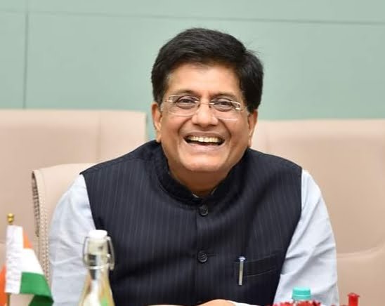 <em>भारत सरकार के व्यापारी कल्याण बोर्ड में जगह मिली छत्तीसगढ़ रायपुर के चेंबर अध्यक्ष परवानी को, व्यापारी कल्याण बोर्ड के सदस्य बनाए जाने पर व्यापारियों में हर्ष, पहली बार छत्तीसगढ़ से किसी व्यापारी को मिली जगह</em> kshititech