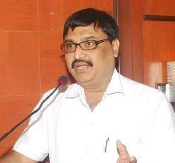 <em>रायपुर के संजय चौधरी बनाए गए अंतर्राष्ट्रीय वैश्य महासम्मेलन के राष्ट्रीय उपाध्यक्ष, 14 जुलाई को राष्ट्रीय अध्यक्ष अशोक अग्रवाल ने करी संजय की नियुक्ति</em>, संजय ने कहा-- वैश्य समाज के संगठन को मजबूत बनाने करूंगा पहल, राष्ट्रीय एवं प्रदेश नेतृत्व का जताया आभार <em>रायपुर के संजय चौधरी बनाए गए अंतर्राष्ट्रीय वैश्य महासम्मेलन के राष्ट्रीय उपाध्यक्ष, 14 जुलाई को राष्ट्रीय अध्यक्ष अशोक अग्रवाल ने करी संजय की नियुक्ति</em>, संजय ने कहा-- वैश्य समाज के संगठन को मजबूत बनाने करूंगा पहल, राष्ट्रीय एवं प्रदेश नेतृत्व का जताया आभार kshititech