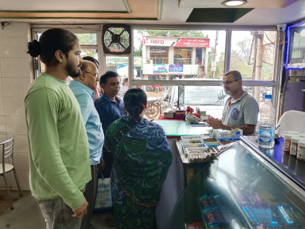 <em>आसाम के नेता बाराद्वार में--भाजपा बाराद्वार का संपर्क </em>से<em> समर्थन अभियान, जिला प्रवक्ता रमेश सिंघानिया एवं बाराद्वार मंडल के पदाधिकारियों के नेतृत्व में देरागढ़ में किया गया सघन जनसंपर्क, रमेश सिंघानिया ने कहा--चले चलते रहो, पहचान रुकने से नहीं बनती। बहे दरिया तो पानी पत्थरों पर नाम लिखता है</em> <em>आसाम के नेता बाराद्वार में--भाजपा बाराद्वार का संपर्क </em>से<em> समर्थन अभियान, जिला प्रवक्ता रमेश सिंघानिया एवं बाराद्वार मंडल के पदाधिकारियों के नेतृत्व में देरागढ़ में किया गया सघन जनसंपर्क, रमेश सिंघानिया ने कहा--चले चलते रहो, पहचान रुकने से नहीं बनती। बहे दरिया तो पानी पत्थरों पर नाम लिखता है</em> kshititech