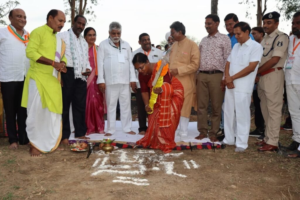 <em>सक्ति के सालिहाभाटा में 52 लाख की लागत से सौर ऊर्जा युक्त कोल्ड स्टोरेज सह गोदाम निर्माण का विधानसभा अध्यक्ष किया भूमिपूजन, सड़क निर्माण की भी रखी गई आधारशिला</em>, जेठा के कैफे में चाय की चुसकी ली महंत एवं कलेक्टर/ एसपी ने <em>सक्ति के सालिहाभाटा में 52 लाख की लागत से सौर ऊर्जा युक्त कोल्ड स्टोरेज सह गोदाम निर्माण का विधानसभा अध्यक्ष किया भूमिपूजन, सड़क निर्माण की भी रखी गई आधारशिला</em>, जेठा के कैफे में चाय की चुसकी ली महंत एवं कलेक्टर/ एसपी ने kshititech