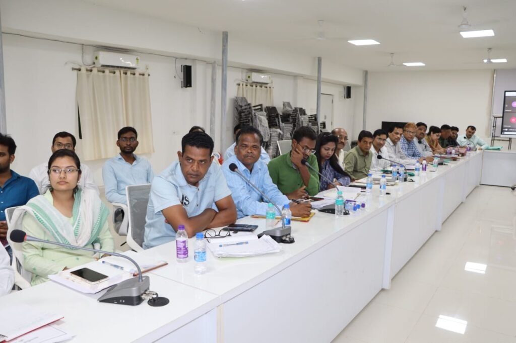 <em>शक्ति जिले की खबरें एक साथ-- कलेक्टर ने ली समय-सीमा की बैठक, जनदर्शन में नूपुर ने सुनी आम नागरिकों की समस्याएं, उर्वरक की गुणवत्ता में कमी पाए जाने पर दबिश देकर कार्रवाई</em> <em>शक्ति जिले की खबरें एक साथ-- कलेक्टर ने ली समय-सीमा की बैठक, जनदर्शन में नूपुर ने सुनी आम नागरिकों की समस्याएं, उर्वरक की गुणवत्ता में कमी पाए जाने पर दबिश देकर कार्रवाई</em> kshititech