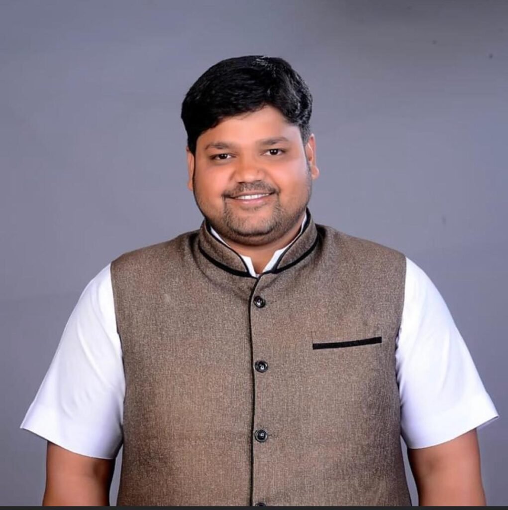 <em>सारंगढ़ पहुंचे अंकित का हुआ जोरदार स्वागत-- भाजयुमो नेता अंकित अग्रवाल पहुंचे सारंगढ़ के धरना- प्रदर्शन कार्यक्रम में, बतौर विधानसभा प्रभारी अंकित ने कहा--कांग्रेस का दूसरा नाम झूठ और घोटाला,PSC घोटाले को लेकर बघेल सरकार के खिलाफ आयोजित था धरना</em>, अंकित के आव्हान पर युवा साथियों ने लिया संकल्प 2023 के विधानसभा चुनाव में बनाएंगे भाजपा की सरकार <em>सारंगढ़ पहुंचे अंकित का हुआ जोरदार स्वागत-- भाजयुमो नेता अंकित अग्रवाल पहुंचे सारंगढ़ के धरना- प्रदर्शन कार्यक्रम में, बतौर विधानसभा प्रभारी अंकित ने कहा--कांग्रेस का दूसरा नाम झूठ और घोटाला,PSC घोटाले को लेकर बघेल सरकार के खिलाफ आयोजित था धरना</em>, अंकित के आव्हान पर युवा साथियों ने लिया संकल्प 2023 के विधानसभा चुनाव में बनाएंगे भाजपा की सरकार kshititech