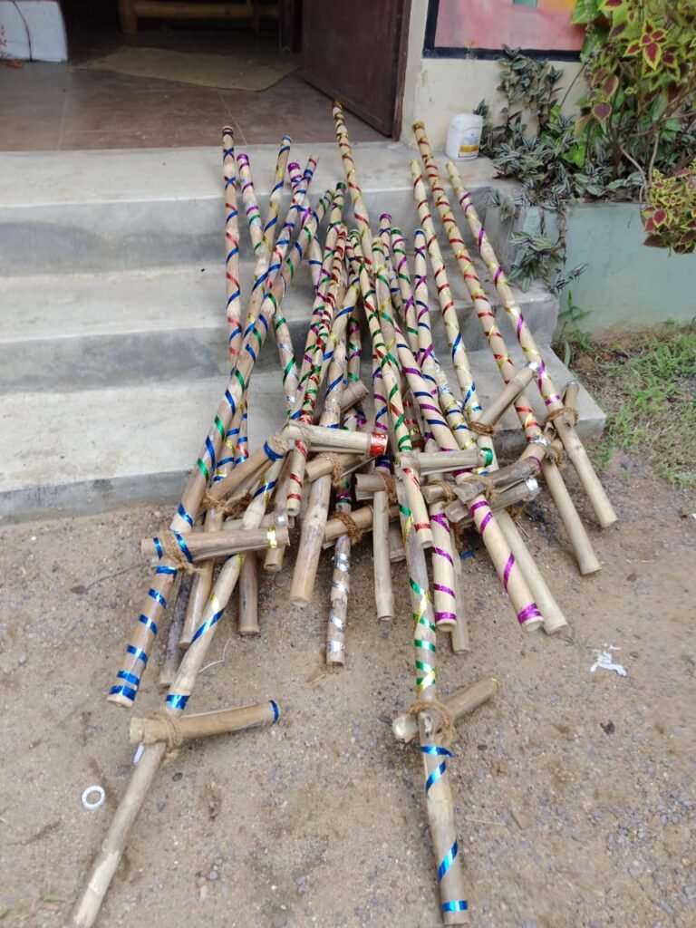 <em>16 जुलाई को है हरेली पर्व--शक्ति के सी मार्ट में हरेली तिहार पर मिलेगी गेड़ी, प्रदेश की भूपेश बघेल सरकार राज्य की संस्कृति को दे रही बढ़ावा,चढ़े गेड़ी- मनाए हरेली</em>, कलेक्टर नूपुर पन्ना दे रही बघेल सरकार की योजनाओं को गति kshititech