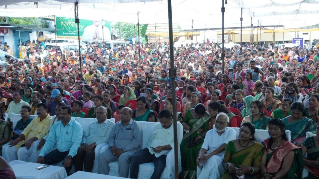 <em>कोरबा सांसद ज्योत्सना महंत एवं मंत्री जयसिंह अग्रवाल हरेली महोत्सव में हुए शामिल,ज्योत्सना ने कहा-हरेली पर्व छत्तीसगढ़ प्रदेश की किसानी संस्कृति का महापर्व</em>, राज्य सरकार की योजनाओं से भी किसान हो रहे लाभान्वित kshititech