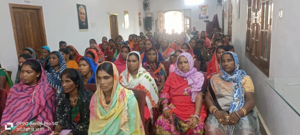 <em>भाजपा ने नगरपालिका दफ्तर के सामने दिया विभिन्न समस्याओं को लेकर धरना, प्रदेश एवं जिले के पदाधिकारी रहे मौजूद, गौतम ने करी अपनी नई युवा टीम की घोषणा, नए पदाधिकारियों को मिला कार्यकारिणी में शामिल होने का अवसर</em> <em>भाजपा ने नगरपालिका दफ्तर के सामने दिया विभिन्न समस्याओं को लेकर धरना, प्रदेश एवं जिले के पदाधिकारी रहे मौजूद, गौतम ने करी अपनी नई युवा टीम की घोषणा, नए पदाधिकारियों को मिला कार्यकारिणी में शामिल होने का अवसर</em> kshititech