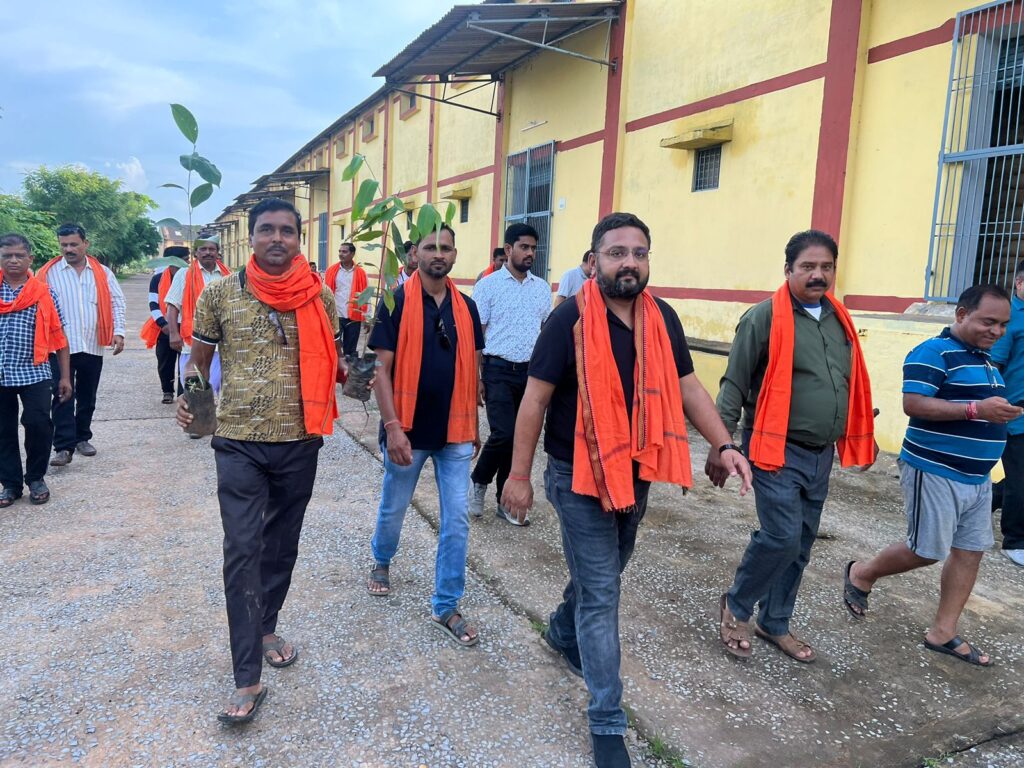 <em>युवा नेता समाजसेवी गौतम अग्रवाल की सक्रियता--छत्तीसगढ़ राज्य भंडारगृह निगम शाखा औरदा में किया गया पौधरोपण,घर- घर लगावें तुलसी और मुनगा के पौधे : गौतम अग्रवाल, नगर निगम रायगढ़ का 25 जुलाई को भाजपा ने किया भ्रष्टाचार के विरोध में घेराव</em> <em>युवा नेता समाजसेवी गौतम अग्रवाल की सक्रियता--छत्तीसगढ़ राज्य भंडारगृह निगम शाखा औरदा में किया गया पौधरोपण,घर- घर लगावें तुलसी और मुनगा के पौधे : गौतम अग्रवाल, नगर निगम रायगढ़ का 25 जुलाई को भाजपा ने किया भ्रष्टाचार के विरोध में घेराव</em> kshititech
