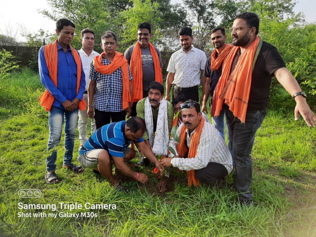 <em>युवा नेता समाजसेवी गौतम अग्रवाल की सक्रियता--छत्तीसगढ़ राज्य भंडारगृह निगम शाखा औरदा में किया गया पौधरोपण,घर- घर लगावें तुलसी और मुनगा के पौधे : गौतम अग्रवाल, नगर निगम रायगढ़ का 25 जुलाई को भाजपा ने किया भ्रष्टाचार के विरोध में घेराव</em> <em>युवा नेता समाजसेवी गौतम अग्रवाल की सक्रियता--छत्तीसगढ़ राज्य भंडारगृह निगम शाखा औरदा में किया गया पौधरोपण,घर- घर लगावें तुलसी और मुनगा के पौधे : गौतम अग्रवाल, नगर निगम रायगढ़ का 25 जुलाई को भाजपा ने किया भ्रष्टाचार के विरोध में घेराव</em> kshititech