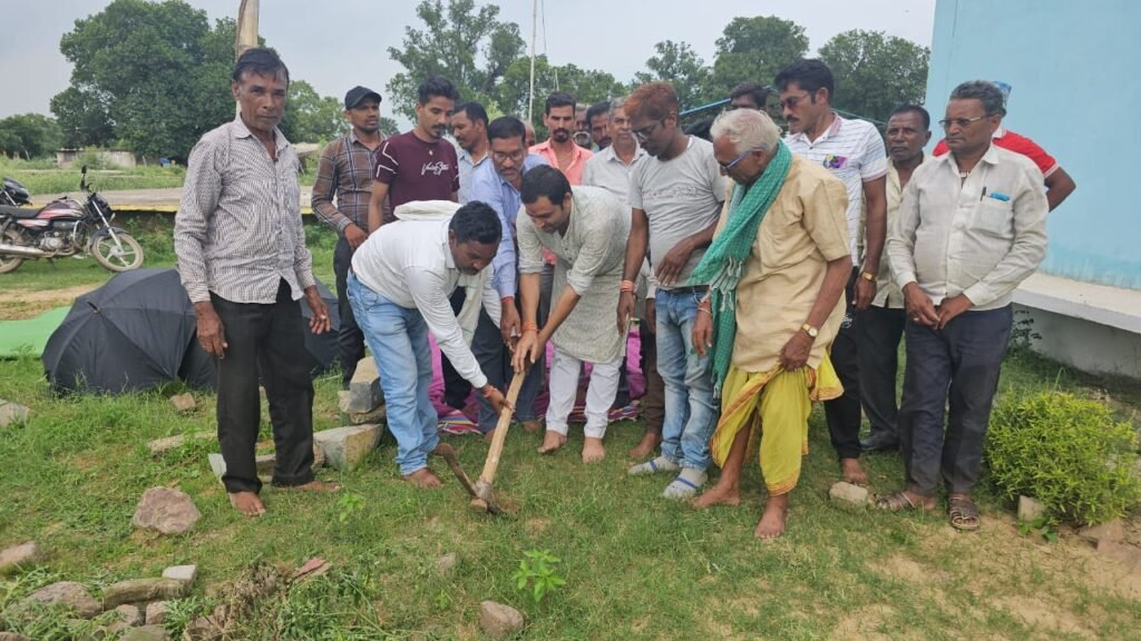 गगन ने कह दी बड़ी बात--- <em>गगन की चुनावी तैयारियां हुई प्रारंभ-- शिलान्यास कार्यक्रम में बोले गगन-- मेरा संपूर्ण जीवन मेरे क्षेत्र के लिए समर्पित, जैजैपुर विधानसभा क्षेत्र से भाजपा के सशक्त उम्मीदवार हो सकते हैं गगन जयपुरिया, जिला पंचायत सदस्य एवं भाजपा के जिला महामंत्री भी है जयपुरिया</em> गगन ने कह दी बड़ी बात--- <em>गगन की चुनावी तैयारियां हुई प्रारंभ-- शिलान्यास कार्यक्रम में बोले गगन-- मेरा संपूर्ण जीवन मेरे क्षेत्र के लिए समर्पित, जैजैपुर विधानसभा क्षेत्र से भाजपा के सशक्त उम्मीदवार हो सकते हैं गगन जयपुरिया, जिला पंचायत सदस्य एवं भाजपा के जिला महामंत्री भी है जयपुरिया</em> kshititech