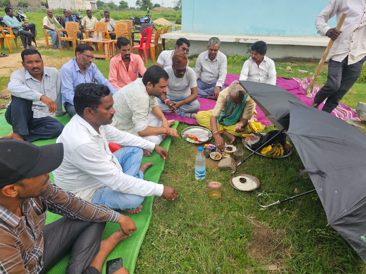 गगन ने कह दी बड़ी बात--- <em>गगन की चुनावी तैयारियां हुई प्रारंभ-- शिलान्यास कार्यक्रम में बोले गगन-- मेरा संपूर्ण जीवन मेरे क्षेत्र के लिए समर्पित, जैजैपुर विधानसभा क्षेत्र से भाजपा के सशक्त उम्मीदवार हो सकते हैं गगन जयपुरिया, जिला पंचायत सदस्य एवं भाजपा के जिला महामंत्री भी है जयपुरिया</em> गगन ने कह दी बड़ी बात--- <em>गगन की चुनावी तैयारियां हुई प्रारंभ-- शिलान्यास कार्यक्रम में बोले गगन-- मेरा संपूर्ण जीवन मेरे क्षेत्र के लिए समर्पित, जैजैपुर विधानसभा क्षेत्र से भाजपा के सशक्त उम्मीदवार हो सकते हैं गगन जयपुरिया, जिला पंचायत सदस्य एवं भाजपा के जिला महामंत्री भी है जयपुरिया</em> kshititech