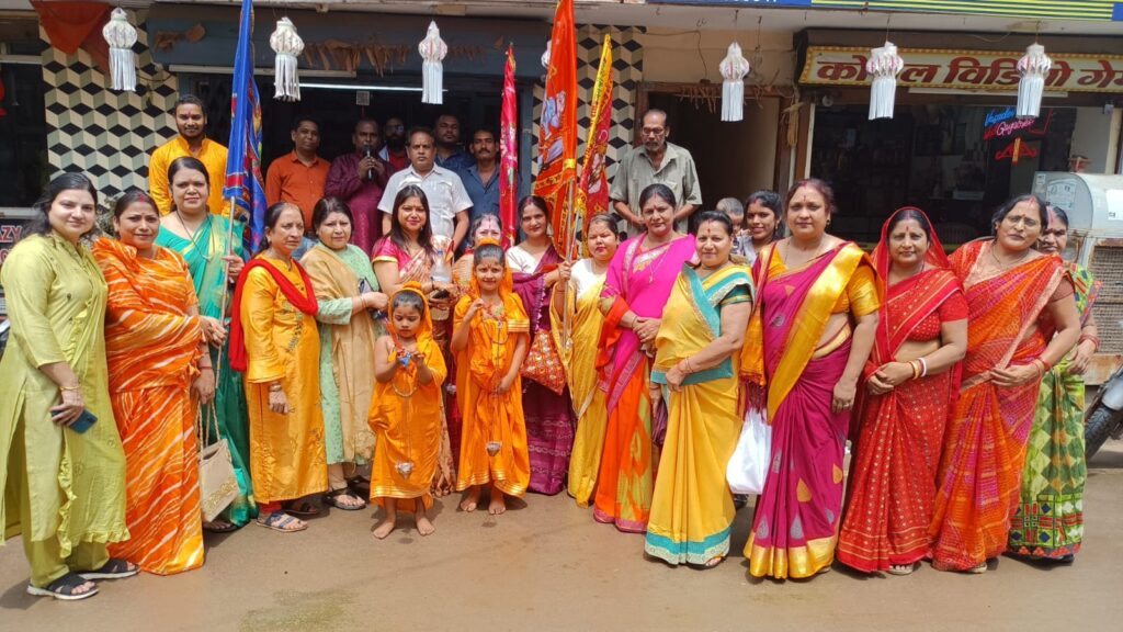 शक्ति में निकल रही अनोखी कावड़ यात्रा--<em>महिला जागृति शाखा एवं हनुमान मंदिर परिवार शक्ति ने किया मौली ईश्वर महादेव कावड़ यात्रा का आयोजन, 31 जुलाई को महामाई मंदिर से निकली बाबा भोलेनाथ की कावड़ यात्रा</em> शक्ति में निकल रही अनोखी कावड़ यात्रा--<em>महिला जागृति शाखा एवं हनुमान मंदिर परिवार शक्ति ने किया मौली ईश्वर महादेव कावड़ यात्रा का आयोजन, 31 जुलाई को महामाई मंदिर से निकली बाबा भोलेनाथ की कावड़ यात्रा</em> kshititech