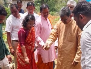 <em>सक्ति के सालिहाभाटा में 52 लाख की लागत से सौर ऊर्जा युक्त कोल्ड स्टोरेज सह गोदाम निर्माण का विधानसभा अध्यक्ष किया भूमिपूजन, सड़क निर्माण की भी रखी गई आधारशिला</em>, जेठा के कैफे में चाय की चुसकी ली महंत एवं कलेक्टर/ एसपी ने <em>सक्ति के सालिहाभाटा में 52 लाख की लागत से सौर ऊर्जा युक्त कोल्ड स्टोरेज सह गोदाम निर्माण का विधानसभा अध्यक्ष किया भूमिपूजन, सड़क निर्माण की भी रखी गई आधारशिला</em>, जेठा के कैफे में चाय की चुसकी ली महंत एवं कलेक्टर/ एसपी ने kshititech