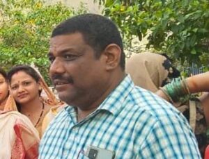 <em>शक्ति के स्वामी आत्मानंद में पूर्व नगरपालिका अध्यक्ष श्यामसुंदर ने छात्राओं को बाटी साइकिलें, मुख्य अतिथि श्यामसुंदर ने कहा -स्कूली छात्राओं को साइकिल मिलने से मिली सुविधा,महंत जी की पहल पर शहर में खुले 3 स्वामी आत्मानंद विद्यालय</em> <em>शक्ति के स्वामी आत्मानंद में पूर्व नगरपालिका अध्यक्ष श्यामसुंदर ने छात्राओं को बाटी साइकिलें, मुख्य अतिथि श्यामसुंदर ने कहा -स्कूली छात्राओं को साइकिल मिलने से मिली सुविधा,महंत जी की पहल पर शहर में खुले 3 स्वामी आत्मानंद विद्यालय</em> kshititech