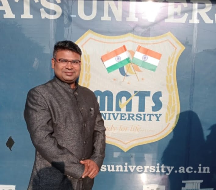 <em>शिक्षकों के मार्गदर्शन का परिणाम, विद्यार्थी के जीवन को नई पहचान देता है, कहानी है दीनानाथ, डॉ दीनानाथ बनने की कहानी तक की, शिक्षिका कमला दपी गबेल की प्रेरणा एवं मार्गदर्शन में दीनानाथ ने हासिल की सफलता</em>, गोल्ड मेडलिस्ट होने के साथ ही उच्च शिक्षा विभाग में दे रहे हैं सेवाएं <em>शिक्षकों के मार्गदर्शन का परिणाम, विद्यार्थी के जीवन को नई पहचान देता है, कहानी है दीनानाथ, डॉ दीनानाथ बनने की कहानी तक की, शिक्षिका कमला दपी गबेल की प्रेरणा एवं मार्गदर्शन में दीनानाथ ने हासिल की सफलता</em>, गोल्ड मेडलिस्ट होने के साथ ही उच्च शिक्षा विभाग में दे रहे हैं सेवाएं kshititech