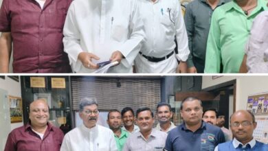 30 जुलाई को <em>ग्रामीण जनप्रतिनिधियों की महंत जी से मुलाकात--ग्रामीण क्षेत्रों के विकास को लेकर विधानसभा अध्यक्ष डॉ चरणदास महंत प्रयासरत, जनप्रतिनिधियों ने कहा- आपके विधायकी कार्यकाल में क्षेत्र विकास के मामले में प्रदेश में अव्वल</em> 30 जुलाई को <em>ग्रामीण जनप्रतिनिधियों की महंत जी से मुलाकात--ग्रामीण क्षेत्रों के विकास को लेकर विधानसभा अध्यक्ष डॉ चरणदास महंत प्रयासरत, जनप्रतिनिधियों ने कहा- आपके विधायकी कार्यकाल में क्षेत्र विकास के मामले में प्रदेश में अव्वल</em> kshititech