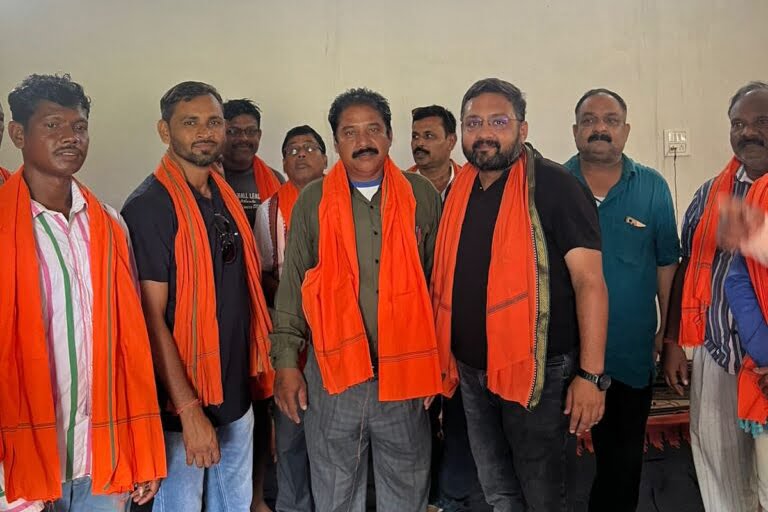 <em>युवा नेता समाजसेवी गौतम अग्रवाल की सक्रियता--छत्तीसगढ़ राज्य भंडारगृह निगम शाखा औरदा में किया गया पौधरोपण,घर- घर लगावें तुलसी और मुनगा के पौधे : गौतम अग्रवाल, नगर निगम रायगढ़ का 25 जुलाई को भाजपा ने किया भ्रष्टाचार के विरोध में घेराव</em> <em>युवा नेता समाजसेवी गौतम अग्रवाल की सक्रियता--छत्तीसगढ़ राज्य भंडारगृह निगम शाखा औरदा में किया गया पौधरोपण,घर- घर लगावें तुलसी और मुनगा के पौधे : गौतम अग्रवाल, नगर निगम रायगढ़ का 25 जुलाई को भाजपा ने किया भ्रष्टाचार के विरोध में घेराव</em> kshititech