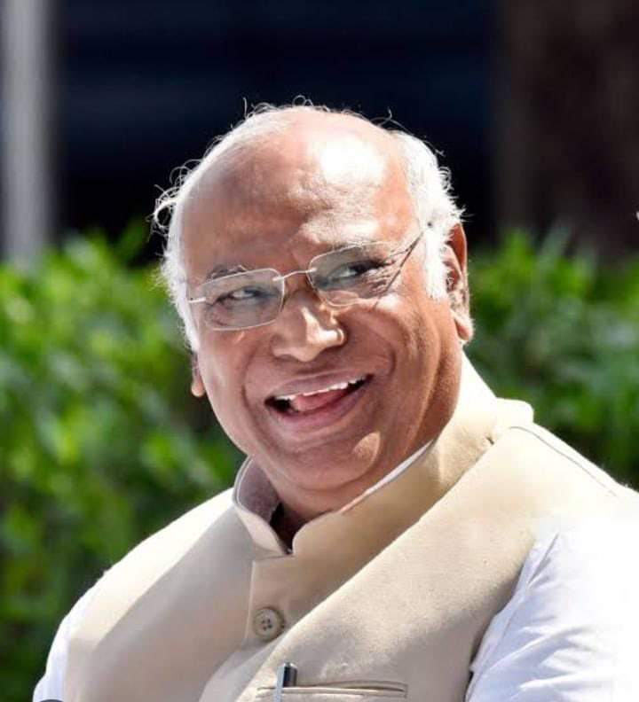 <em>अ.जा संसदीय सीट से होंगा खड़गे का चुनावी शंखनाद-- कांग्रेस अध्यक्ष की सभा की तैयारियों का जायजा लेने पहुंची कुमारी शैलजा जांजगीर, 13 को कांग्रेस अध्यक्ष मल्लिकार्जुन खड़गे खोखरा के पुलिस ग्राउंड मैदान में करेंगे भरोसे का सम्मेलन को संबोधित, पूरी सरकार 13 को जांजगीर में, शैलजा के साथ तैयारी बैठक में शामिल हुए छत्तीसगढ़ विधानसभा अध्यक्ष महंत, 1 लाख लोग पहुंचेंगे 13 को जांजगीर</em> <em>अ.जा संसदीय सीट से होंगा खड़गे का चुनावी शंखनाद-- कांग्रेस अध्यक्ष की सभा की तैयारियों का जायजा लेने पहुंची कुमारी शैलजा जांजगीर, 13 को कांग्रेस अध्यक्ष मल्लिकार्जुन खड़गे खोखरा के पुलिस ग्राउंड मैदान में करेंगे भरोसे का सम्मेलन को संबोधित, पूरी सरकार 13 को जांजगीर में, शैलजा के साथ तैयारी बैठक में शामिल हुए छत्तीसगढ़ विधानसभा अध्यक्ष महंत, 1 लाख लोग पहुंचेंगे 13 को जांजगीर</em> kshititech
